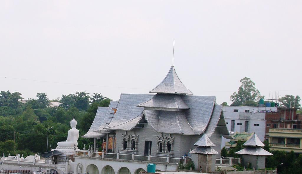 Hotel Orchid Bodhgaya Exterior photo